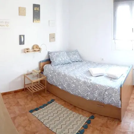Appartamento 2 Bedrooms With Furnished Terrace And Wifi At *