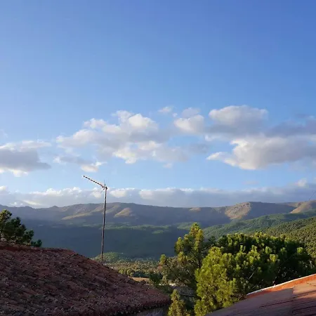 2 Bedrooms With Furnished Terrace And Wifi At