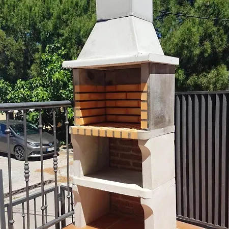 2 Bedrooms With Furnished Terrace And Wifi At Appartamento La Adrada