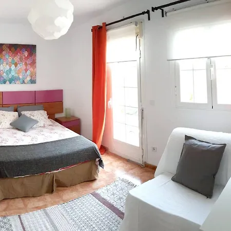 2 Bedrooms With Furnished Terrace And Wifi At Appartamento
