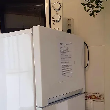Appartamento 2 Bedrooms With Furnished Terrace And Wifi At *